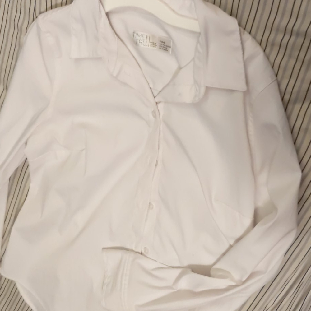 White collard long sleeve